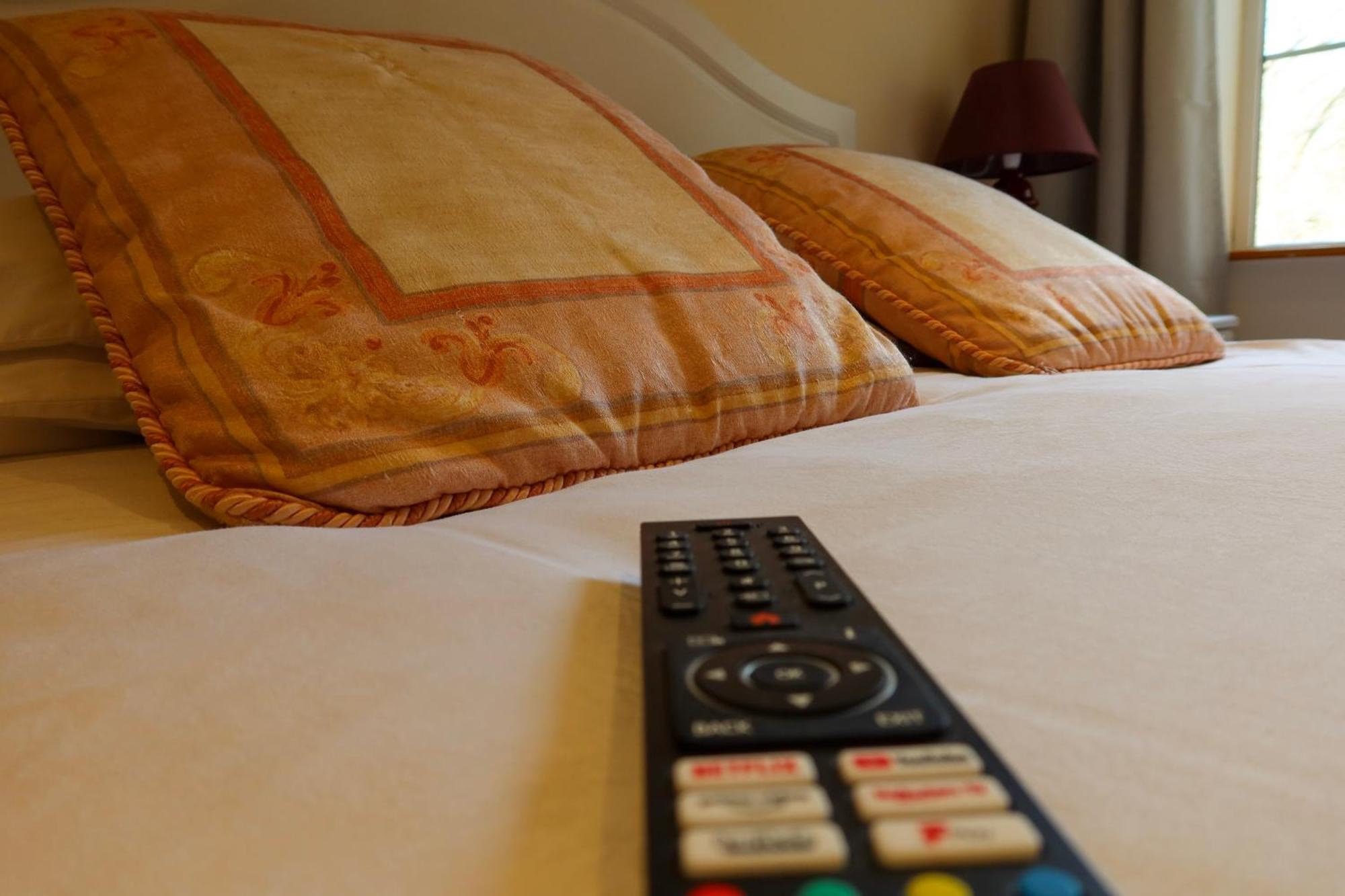 Woodville Lodge Guesthouse Киларни Екстериор снимка